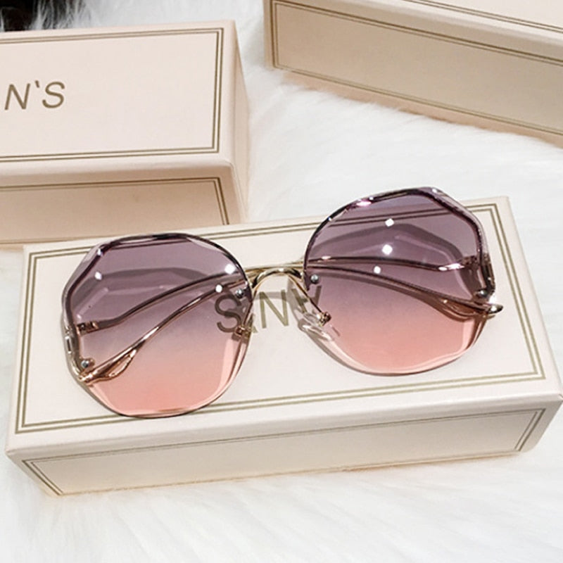 Geometric sunglasses