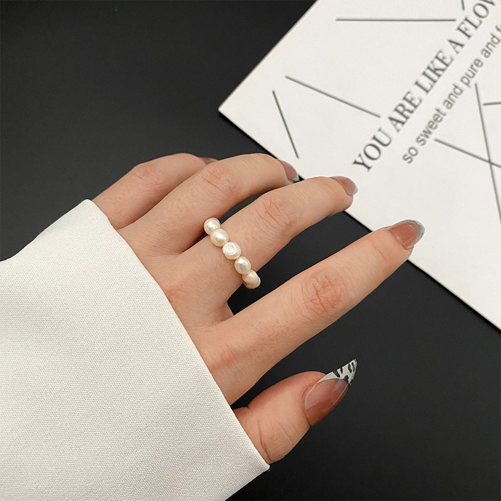 Minimalist pearl ring