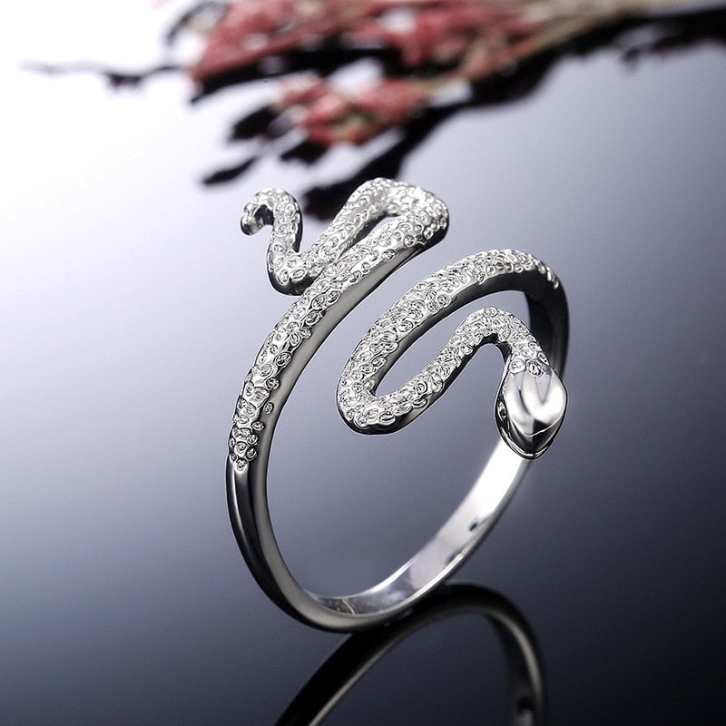 Ring with snake motif