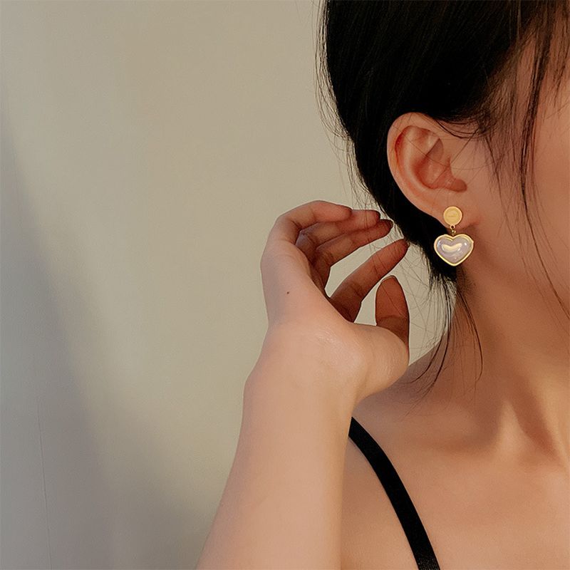 A set of jewelry with a heart