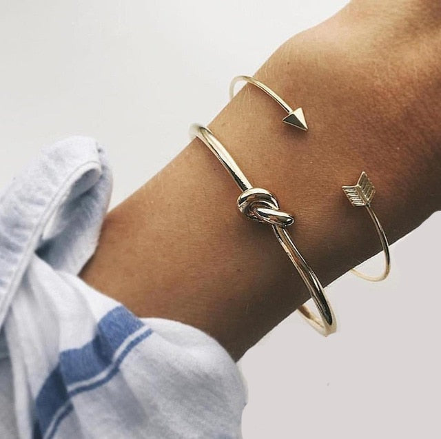 Set of two bracelets