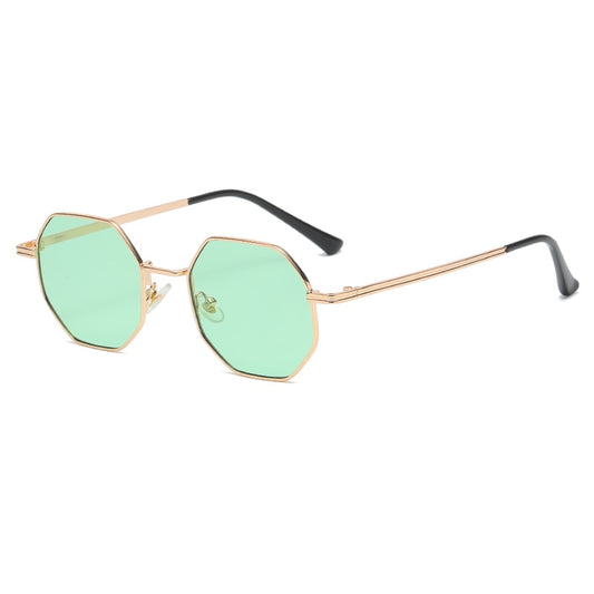 Geometric sunglasses with thin frames