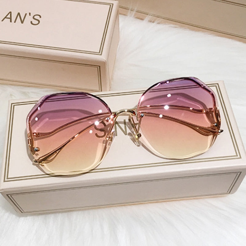 Geometric sunglasses