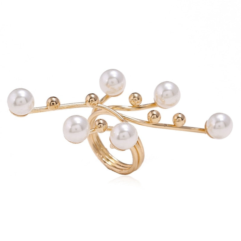 Large pearl ring