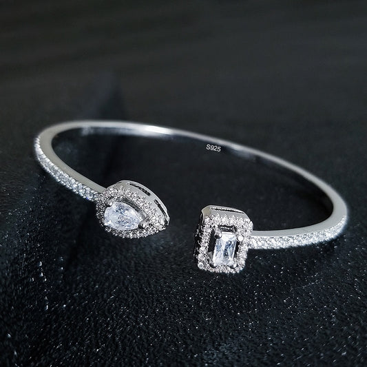 Open bracelet
