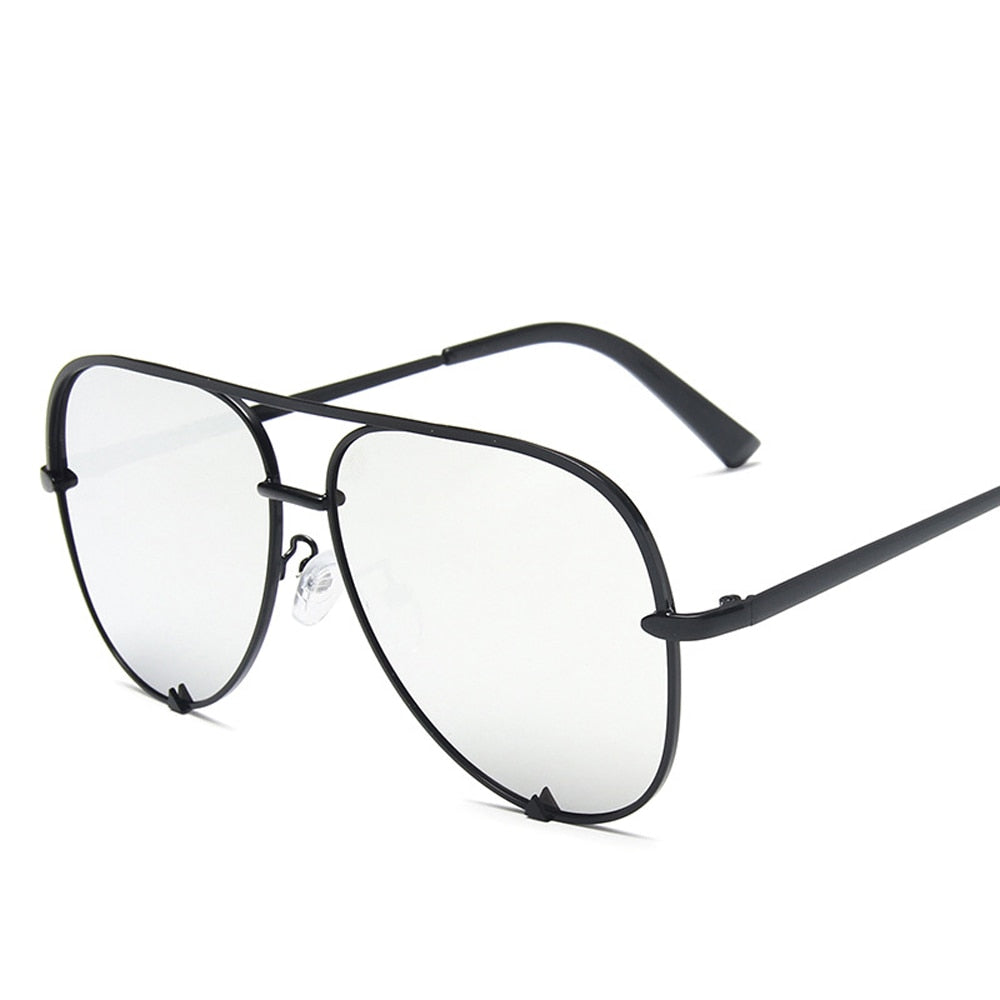 Pilot sunglasses