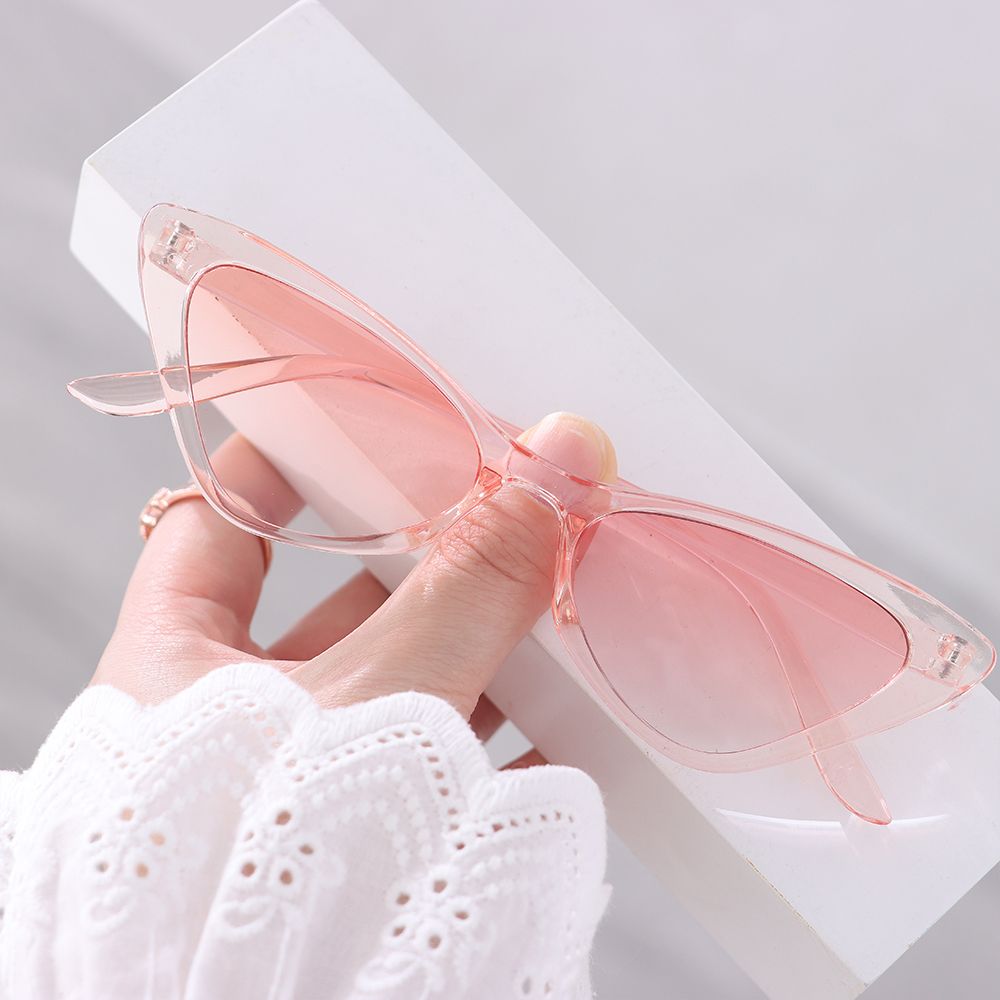Rectangular sunglasses - cat eye
