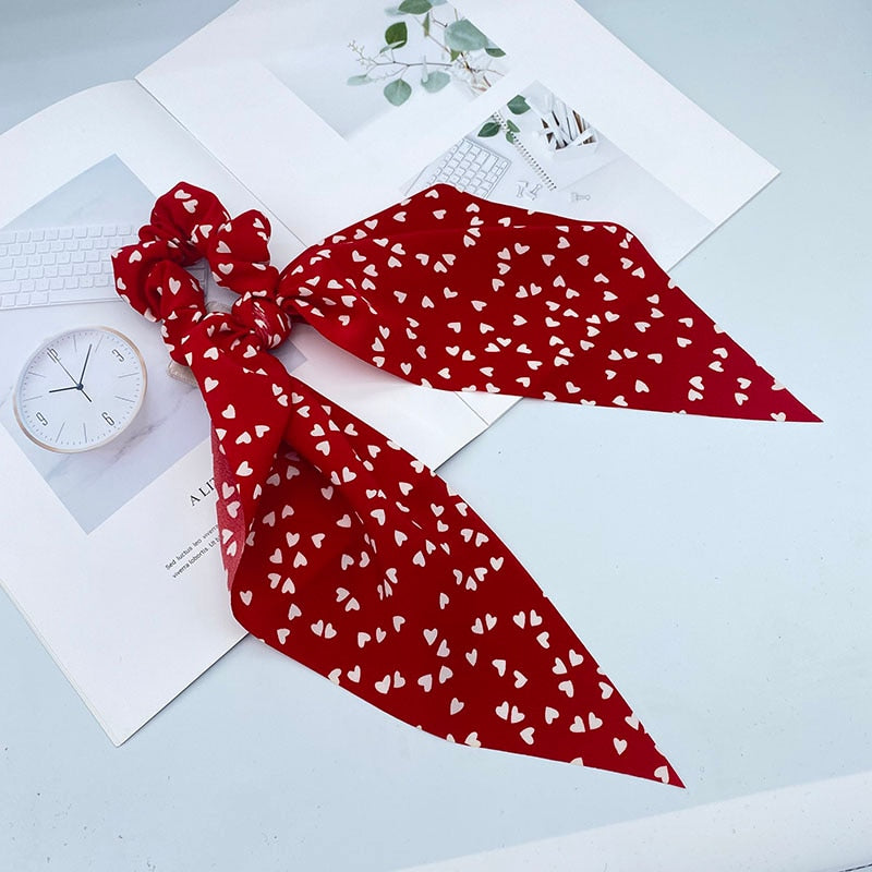 Hair elastic with bow