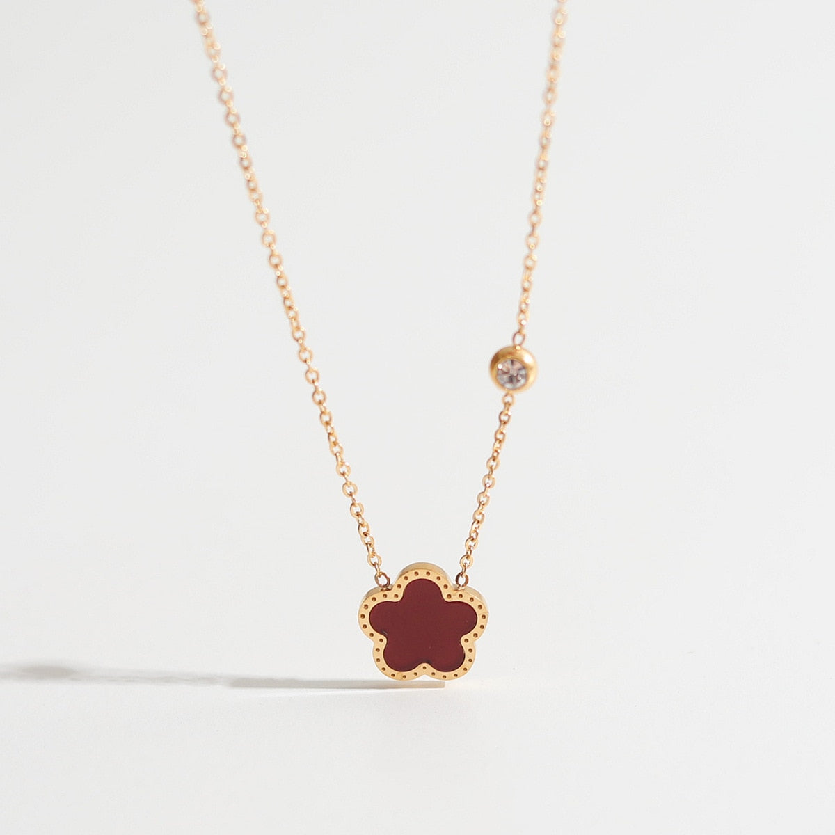 Necklace with colorful flower and zircon