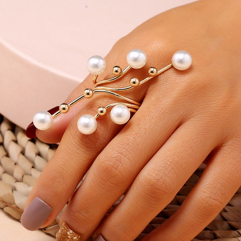 Large pearl ring