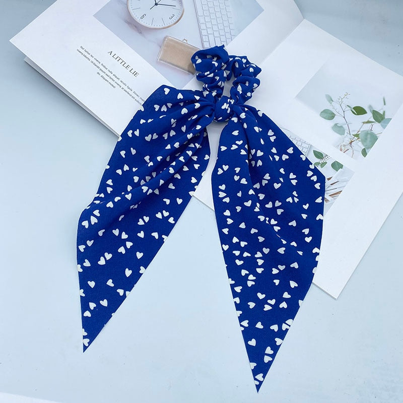 Hair elastic with bow