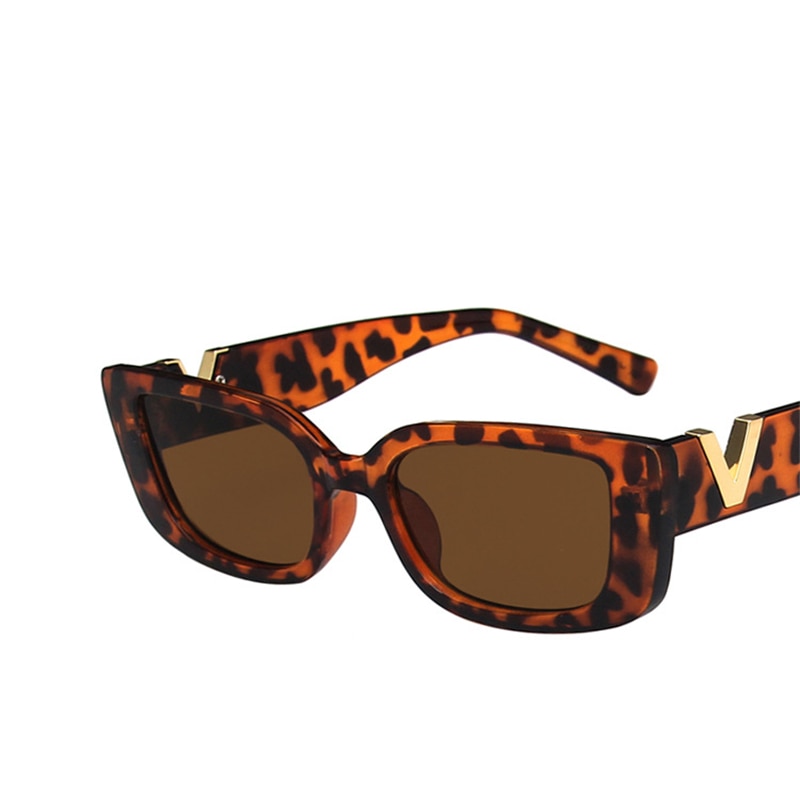 Retro-style sunglasses