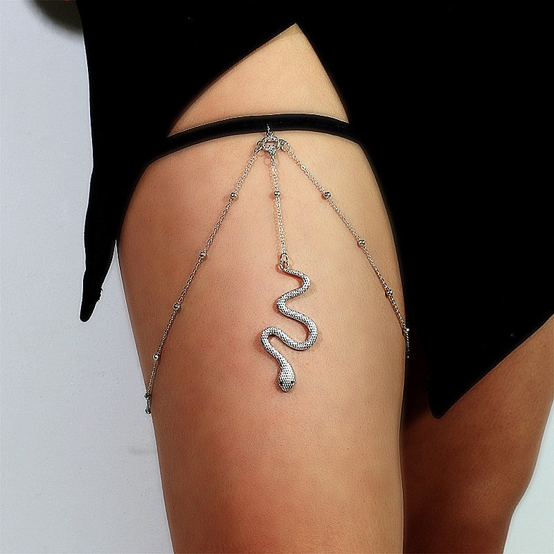 Decorative thigh chain with snake motif