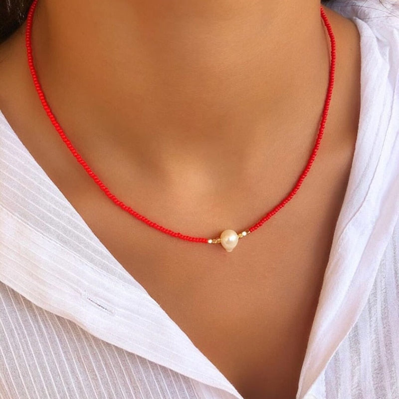 Colorful choker necklace