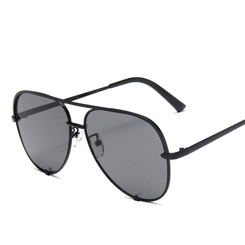 Pilot sunglasses