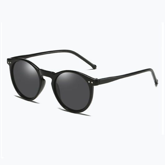 Retro-style round glasses