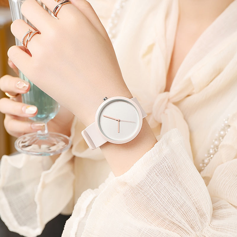 Women's minimalist watch