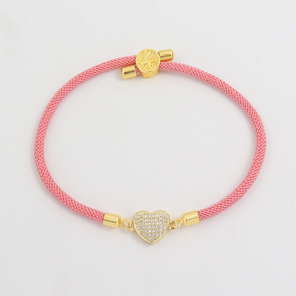 Bracelet with a string with a heart