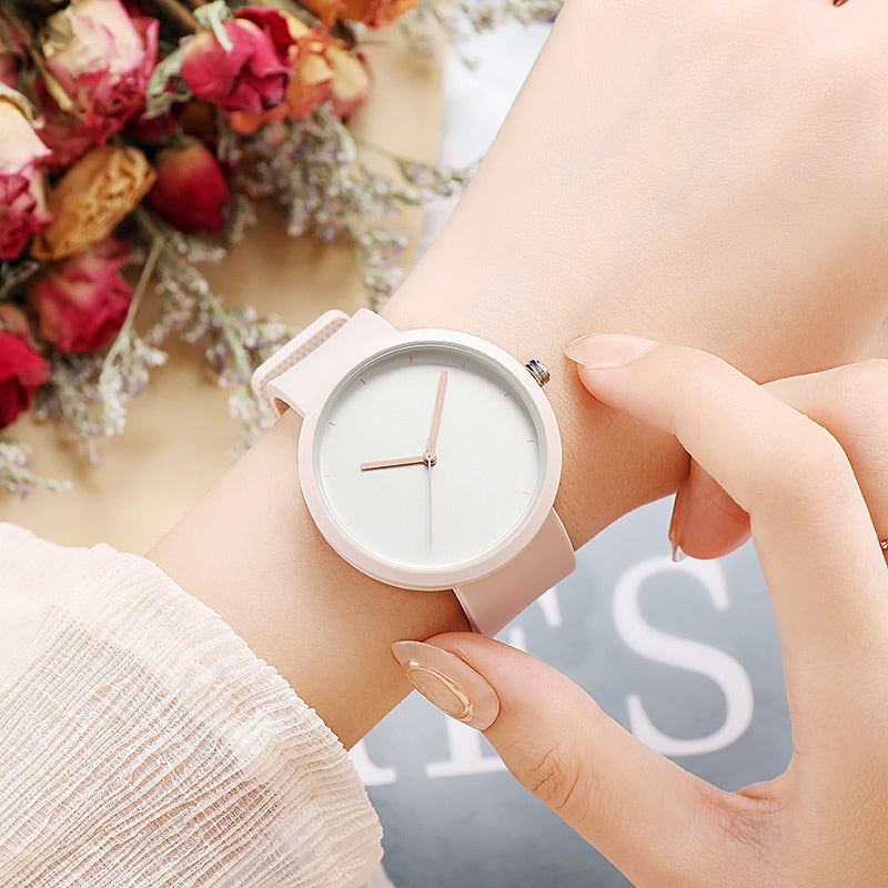 Women's minimalist watch