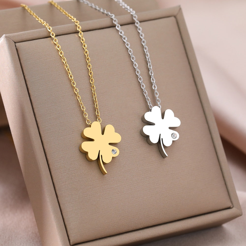 Necklace with four-leaf clover