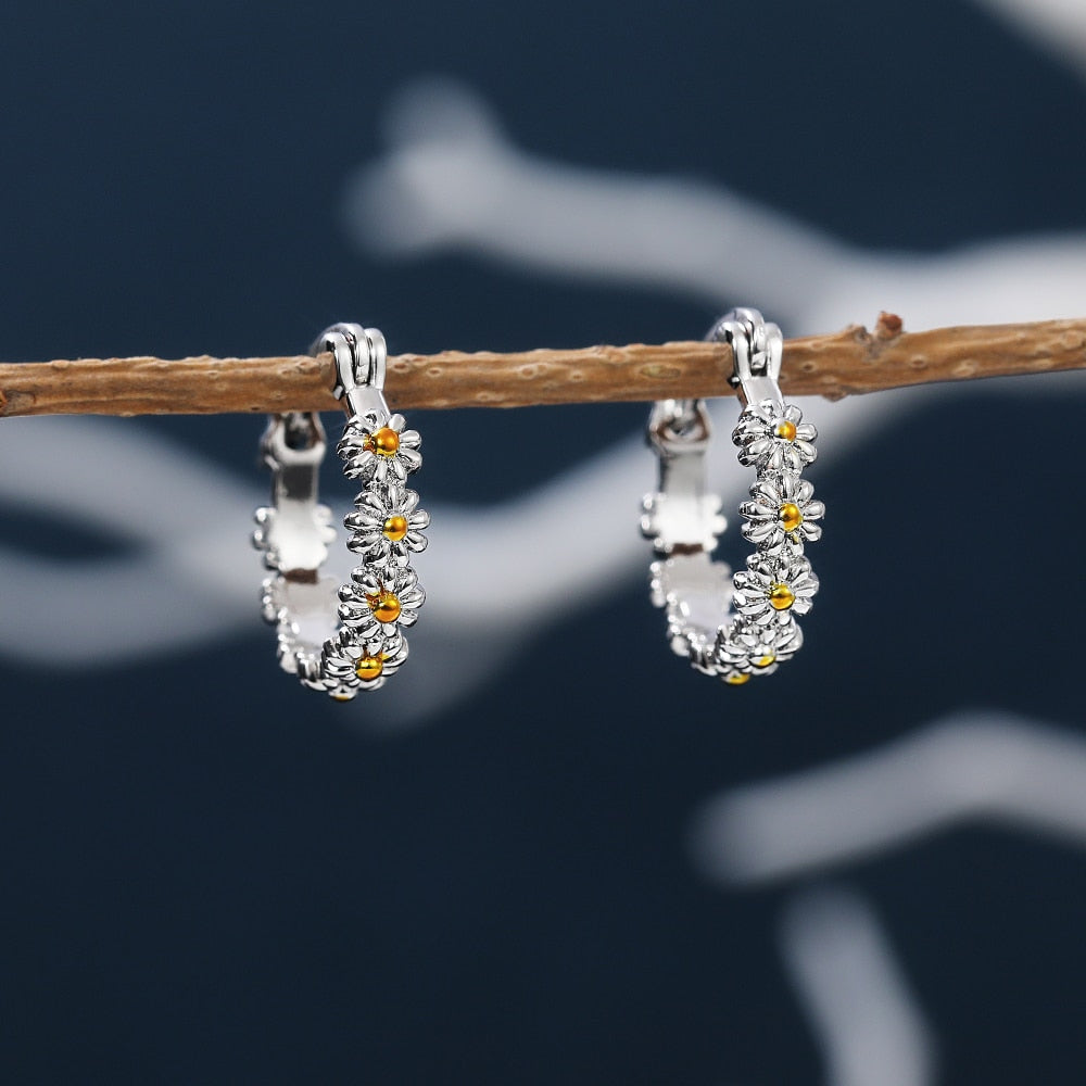 Earrings - daisies