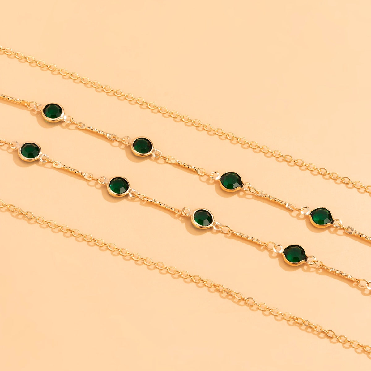 Chain for waist with green eyes