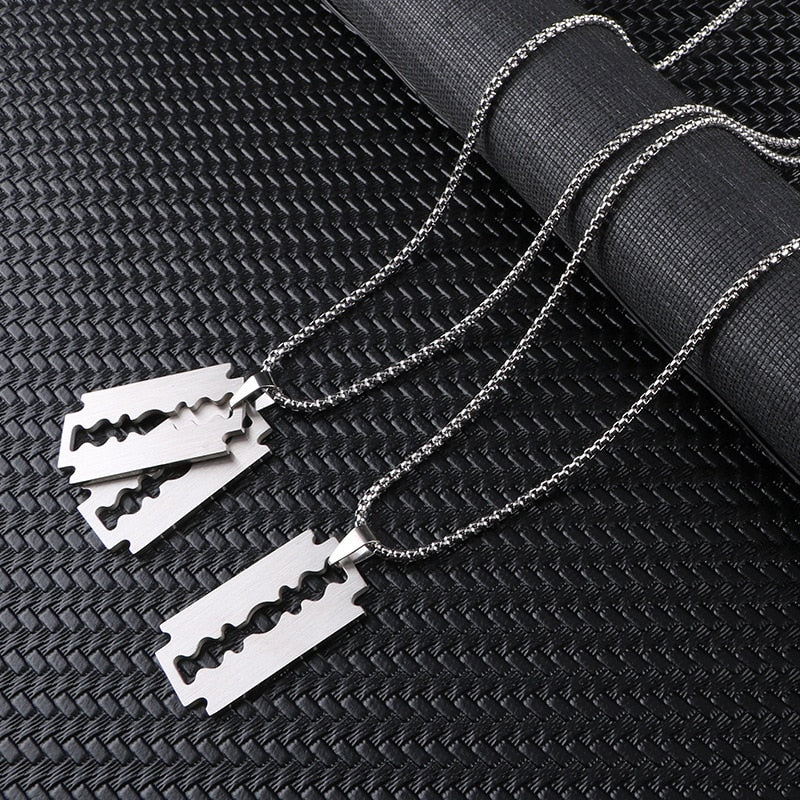 Necklace with a pendant - razor blade