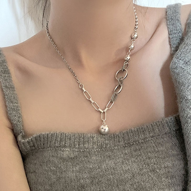 Silver necklace with a pendant