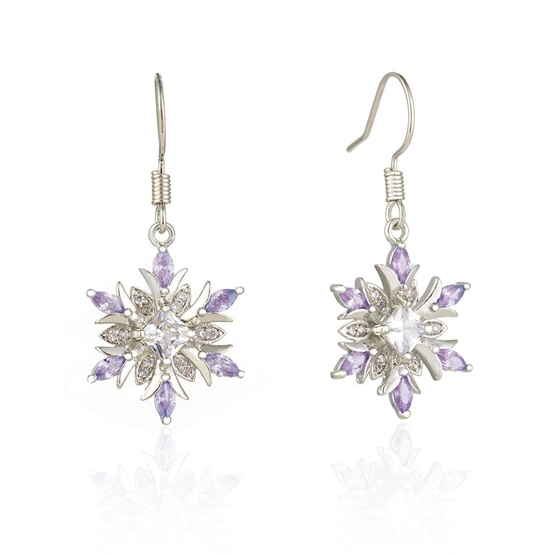 Earrings with a star motif