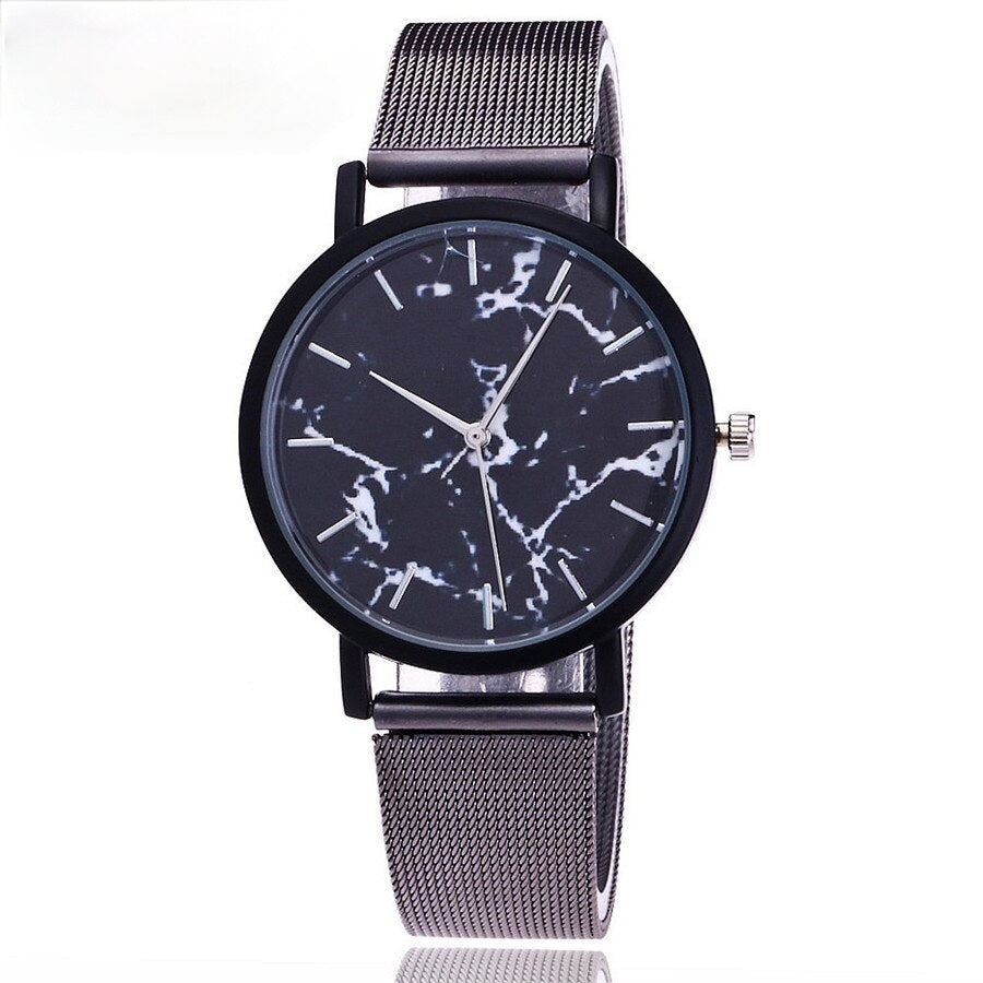 Women's watch with a marble motif