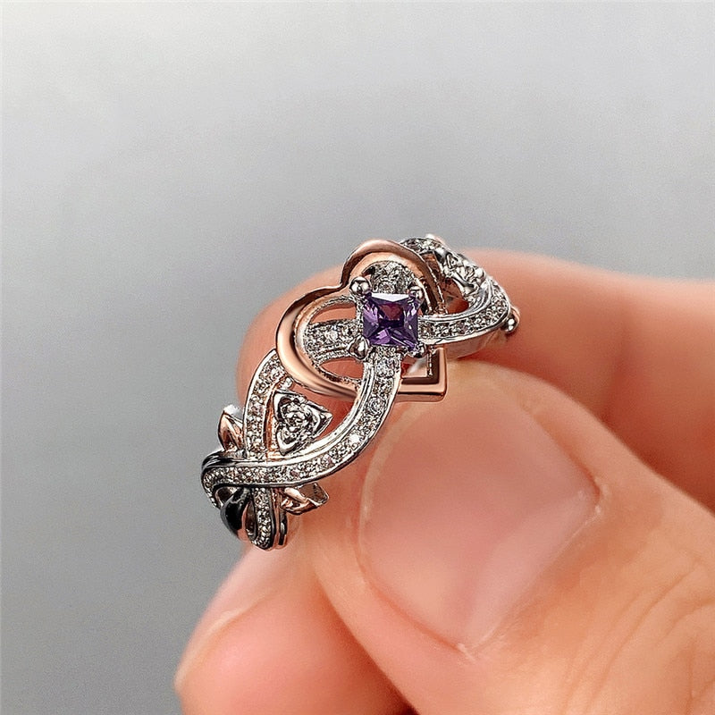 Ring with a heart motif
