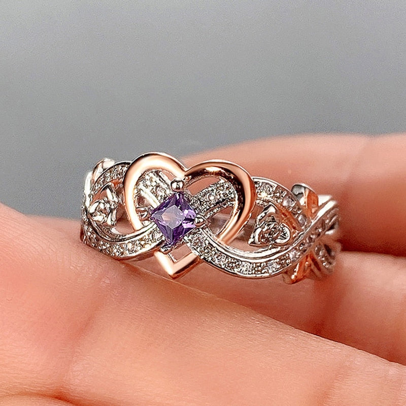Ring with a heart motif