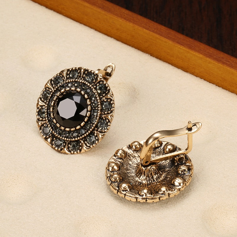 Vintage style earrings