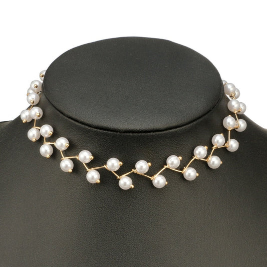 Pearl choker necklace
