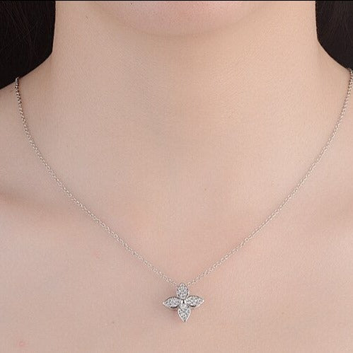 Necklace - lucky flower