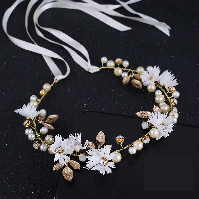 Daisy hairband