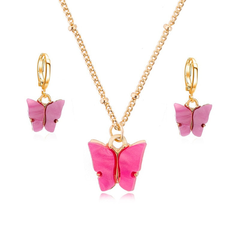 Set with a butterfly motif