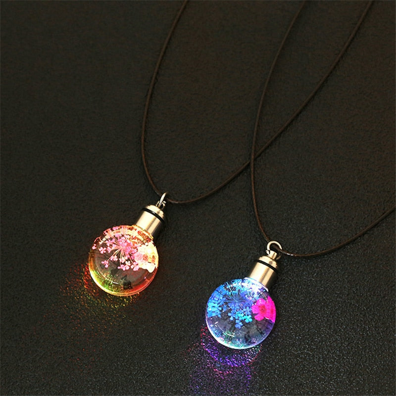 Glowing necklace - Tree of life