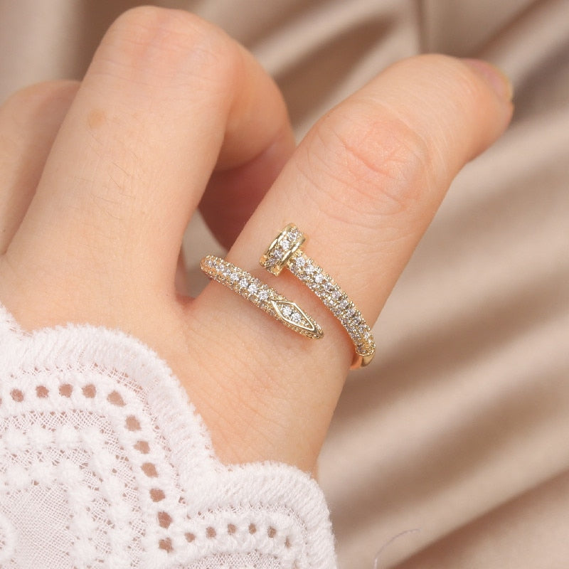 Open ring with zircons