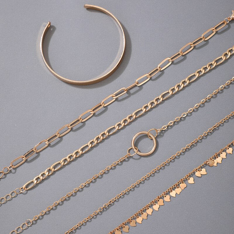 Set of bracelets