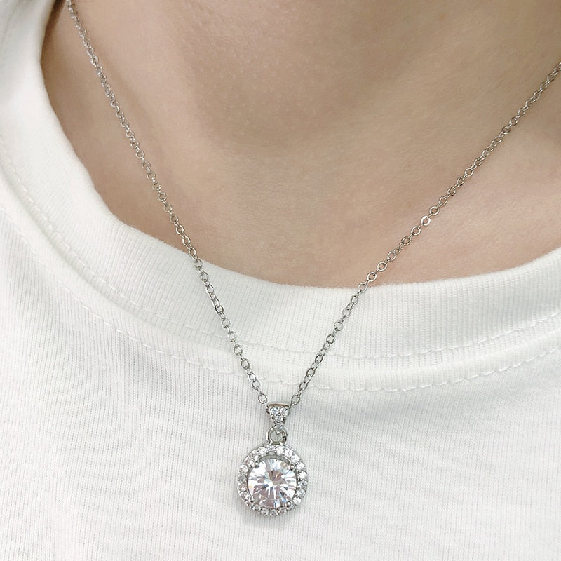 Set with zircons