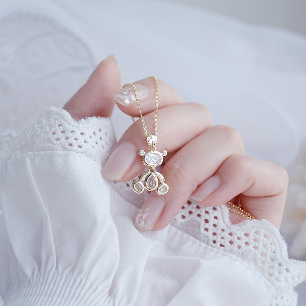 Necklace with a teddy bear pendant