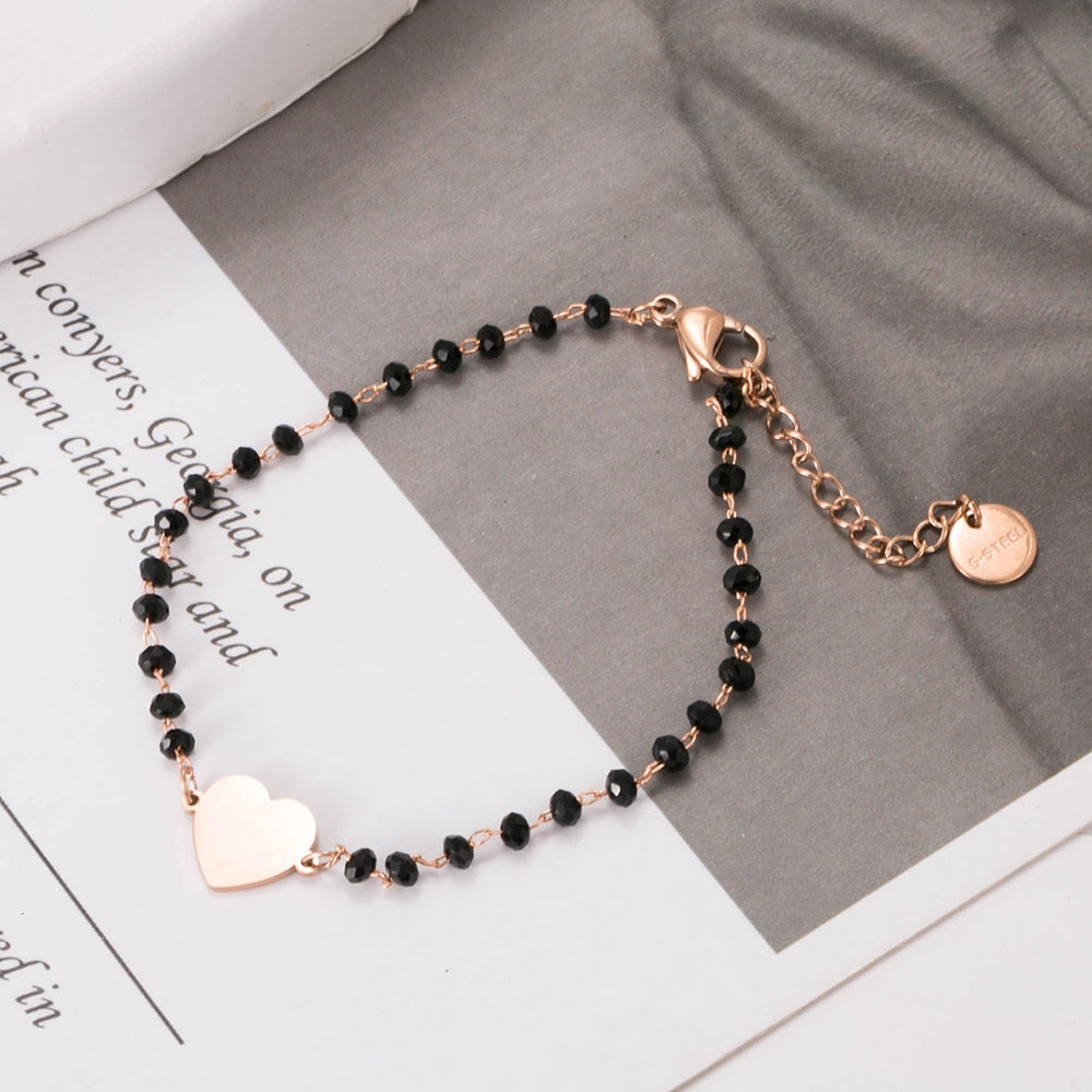 Simple bracelet with a heart