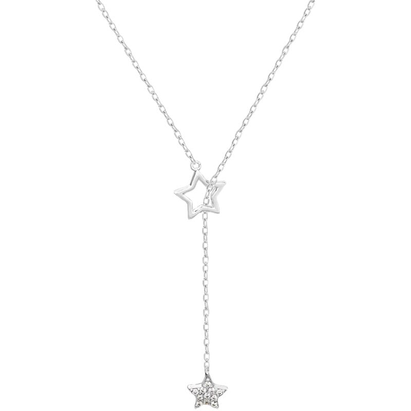 Necklace with a star motif