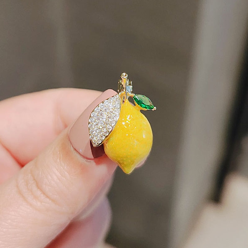 Lemon brooch