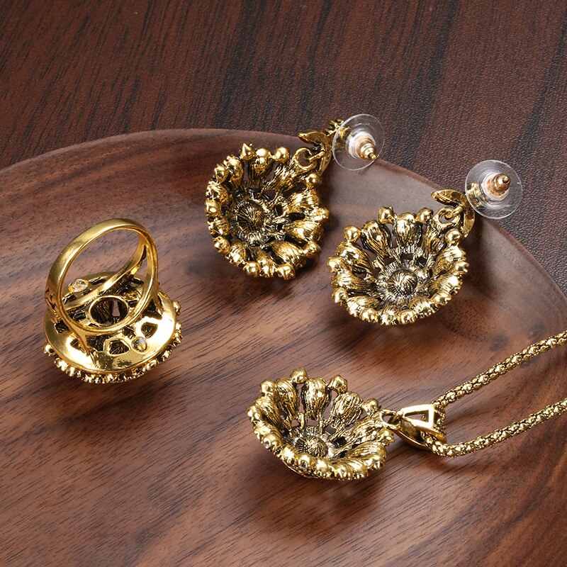 Flower-motif set