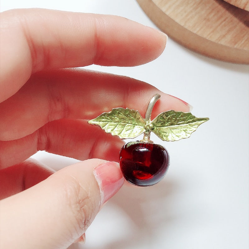 Brooch - apple