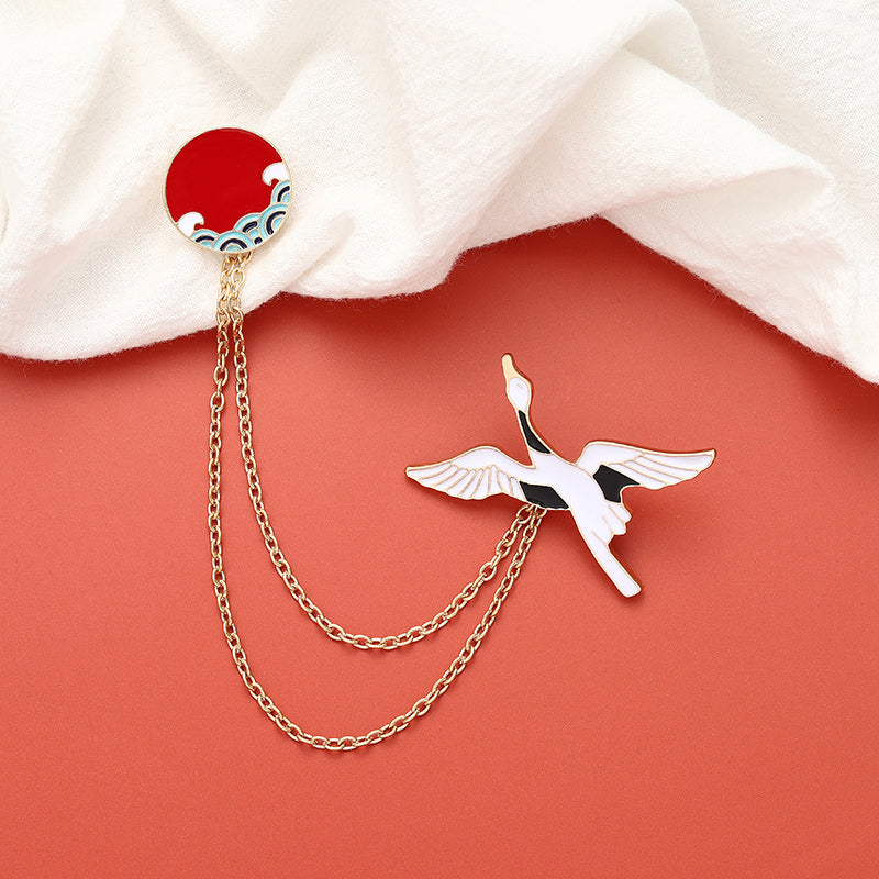 Pin with a chain - bird