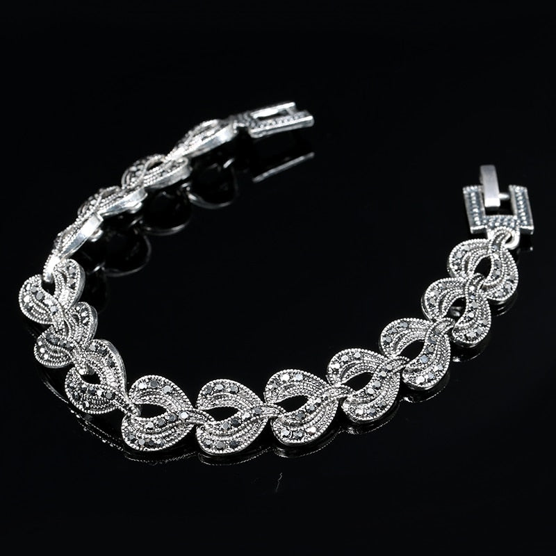 Vintage-style bracelet