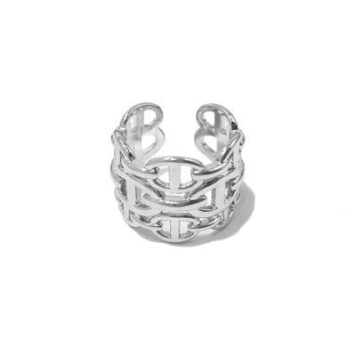 Retro-style ring